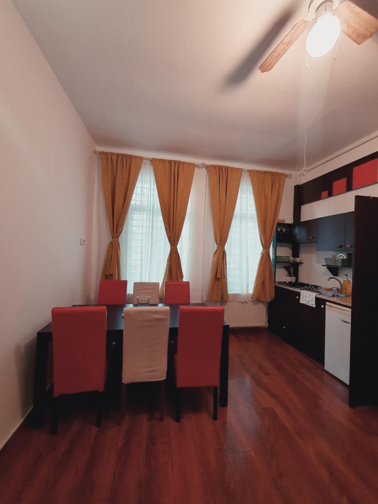 Апартаменты Unirii Guest Бухарест Экстерьер фото